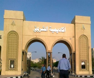   مصر اليوم - طلاب الإعلام في أكاديمية الشروق يناقشون مشروعات التخرج