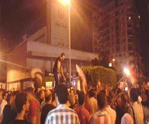   مصر اليوم - استمرار توافد الأهالي في المنصورة للمطالبة بإسقاط مرسي