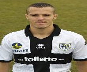   مصر اليوم - الجزائري مصباح يفضل بارما ويرفض عرض سامبدوريا