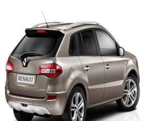 مصر اليوم - تحديثات جديدة في التصميم والتقنيات لسيارة كوليوس 2014