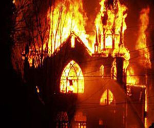   مصر اليوم - مصرع سيدة في إحتراق 4 منازل بمركز العسيرات في سوهاج