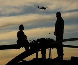   مصر اليوم - إصابة 80 مروحية أميركية بأعطال جراء عاصفة قوية في أفغانستان