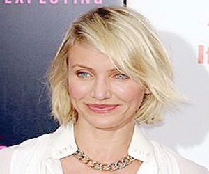   مصر اليوم - الممثلة كاميرون دياز مديرة دار أيتام