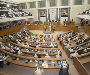   مصر اليوم - مرشحون لانتخابات مجلس الأمة الكويتي يقدمون أوراق ترشحهم