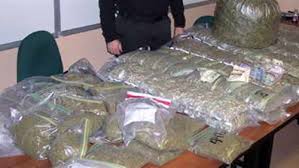   مصر اليوم - ضبط 1150 كيلو بانجو في مركب صيد في البحر الأحمر