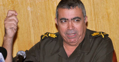   مصر اليوم - محافظ البحر الأحمر يلتقي شباب الخريجين في رأس غارب لبحث مشاكلهم