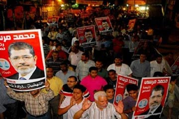 مصر اليوم - الحرية والعدالة يلغي وقفة مؤيدة للرئيس في الأقصر حقنا للدماء