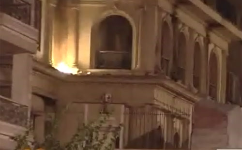   مصر اليوم - شهود عيان لـ مصر اليوم : اشتعال مقر الإخوان في المقطم