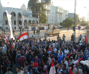   مصر اليوم - حملة ''تمرد'' تعلن بيانها الأول من منصة الاتحادية