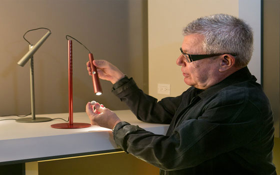   مصر اليوم - الضوء العاكس يعكس لمسة فريدة من الكلاسيكية على أناقة بيتك