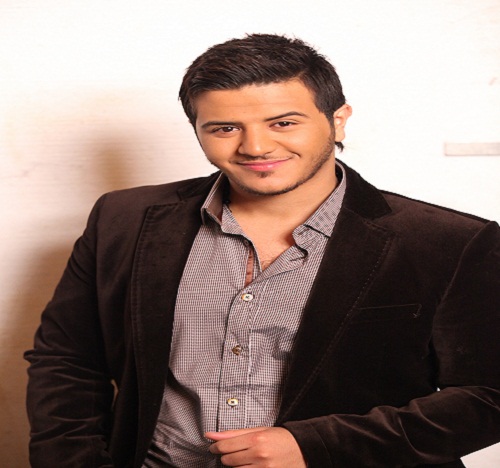 مصر اليوم - يوسف عرفات يغني كامل الأوصاف