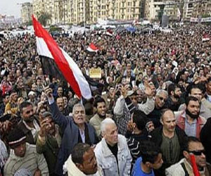   مصر اليوم - الإسكندرية تحبس أنفاسها انتظارًا لبيان الجيش