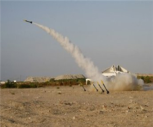   مصر اليوم - هجوم بالقذائف الصاروخية على معسكر الأمن المركزي في رفح