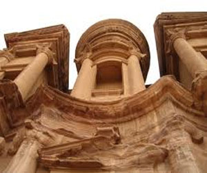   مصر اليوم - 322 ألف زائر البتراء الأثرية الأردنية خلال النصف الأول من 2013