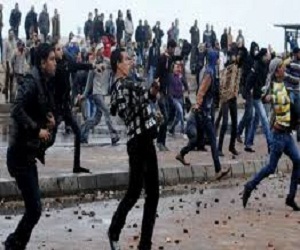   مصر اليوم - إصابة 15 في اشتباكات بين مؤيدي ومعارضي مرسي