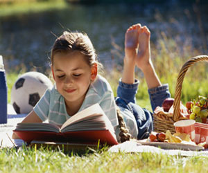 مصر اليوم - هواية القراءة قد تزيح شبح خرف الشيخوخة والعته