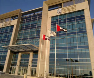 مصر اليوم - 20 منحة للمتفوقين في كلية حمدان الإلكترونية