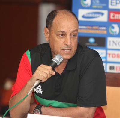   مصر اليوم - حكيم شاكر يقترب من العودة لقيادة منتخب العراق