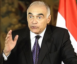   مصر اليوم - وزير الخارجية: خارطة الطريق لا تشير إلى وجود دور للجيش في الحياة السياسية