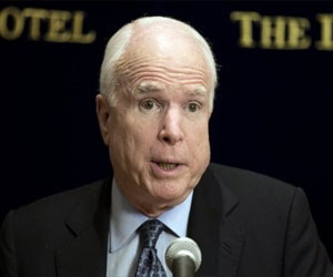   مصر اليوم - ماكين يدعو إلى تعليق المساعدات العسكرية الأميركية إلى مصر