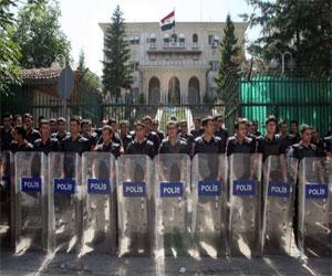 مصر اليوم - عزل مرسي يضعف صورة تركيا التي تريد أن تكون نموذجًا في المنطقة