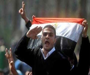   مصر اليوم - أفراد شرطة الإسماعيلية يتبرعون بيوم من راتبهم لدعم مصر