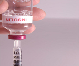   مصر اليوم - الإنسولين يلعب دورًا هامًا في صنع لبن الأم