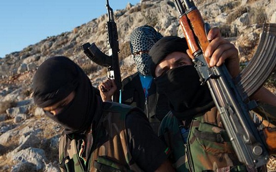   مصر اليوم - تقرير يؤكد استخدام دمشق لـالكيميائي وانقلاب في قيادات معارضة درعا المسلحة