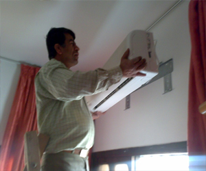   مصر اليوم - المكيفات فهواءها البارد الجاف يجفف الأغشية المخاطية