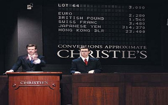 مصر اليوم - صالة كريستي للمزادات تعج بالمشترين الروس للوحات الفنية