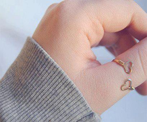 مصر اليوم - رنا نبيل لـ مصر اليوم:ثناء زملائي على ذوقي دفعني للاهتمام بعالم الإكسسوار