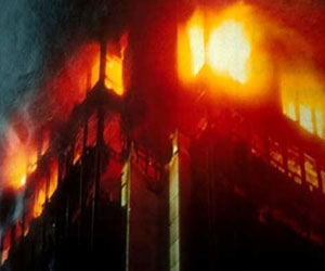   مصر اليوم - اندلاع حريق هائل بمخزن للقطن في إسنا جنوب الأقصر