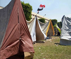   مصر اليوم - معتصمو التحرير يعلنون عدم تعليق اعتصامهم في رمضان