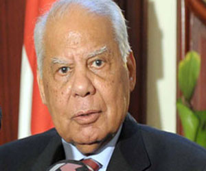   مصر اليوم - منصور يكلف الببلاوي برئاسة الحكومة والبرادعي نائباً للرئيس