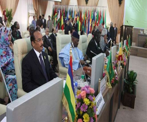   مصر اليوم - تونس تنفي علاقتها بتجميد عضوية مصر في الأفريقي