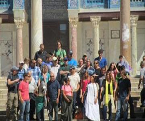   مصر اليوم - مستوطنون يقتحمون الأقصى في أول أيام رمضان