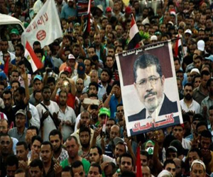   مصر اليوم - أنصار مرسي يغادرون اعتصام رابعة العدوية