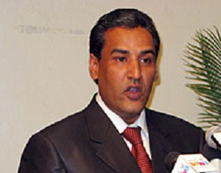 مصر اليوم - ما قيمة الأدب إذا لم يخرج على المألوف