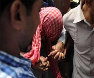   مصر اليوم - إرجاء النطق بأول حكم في قضية الاغتصاب الجماعي في الهند إلى 25 يوليو