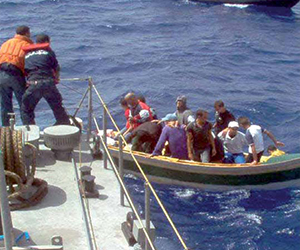   مصر اليوم - توقيف 25 مهاجرًا في أقصى الشرق الجزائري