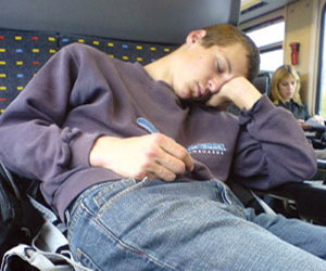 مصر اليوم - كيف تتجنب الشعور بالخمول والكسل في رمضان ؟