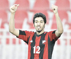   مصر اليوم - خيطان الكويتي يحذر الأندية من التفاوض مع الفوزان والحبيتر