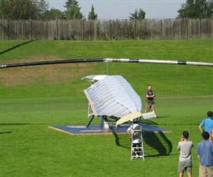   مصر اليوم - مروحية بدواستين تفوز بجائزة ابتكار بعد 33 سنة من الانتظار