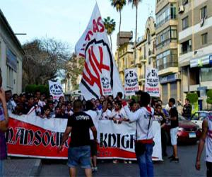   مصر اليوم - وقفة احتجاجية لـوايت نايتس في الإسكندرية للإفراج عن زميلهم