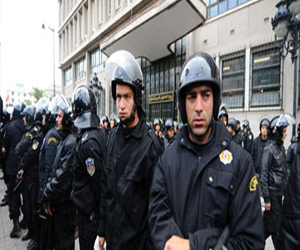   مصر اليوم - الأمن التونسي يفض بالقوة اعتصامًا لمعتقلين سياسيين سابقين