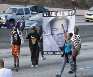   مصر اليوم - القبض على 15 شخصًا خلال تظاهرات احتجاج على تبرئة زيمرمان