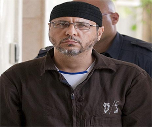   مصر اليوم - الأسير البرغوثي ينوي التوقف عن شرب الماء