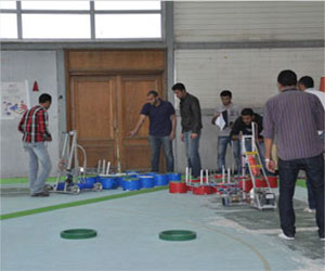   مصر اليوم - جامعة حلوان تحصد المراكز الأولى لـالروبوكون وتمثل مصر عالميًا