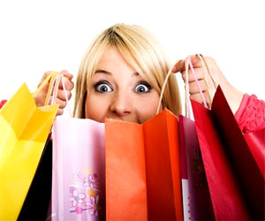   مصر اليوم - من الأهم للمرأة: حب الرجل أم حب التسوق!!