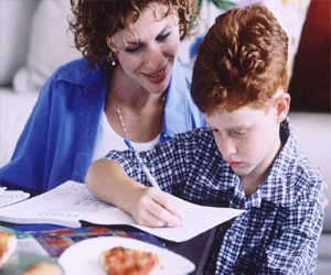 مصر اليوم - كيف تُحببي الطفل في المدرسة؟